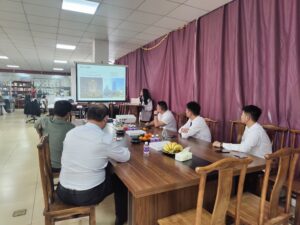 欢迎某集团领导莅临乐动网页版考察洽谈